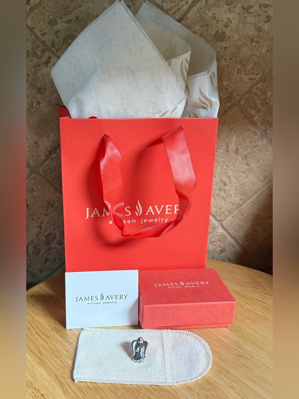 James Avery Retired Angel Pin (EXCELLENT)